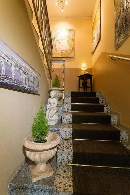 **  Hotel Pontenuovo Merone Italia