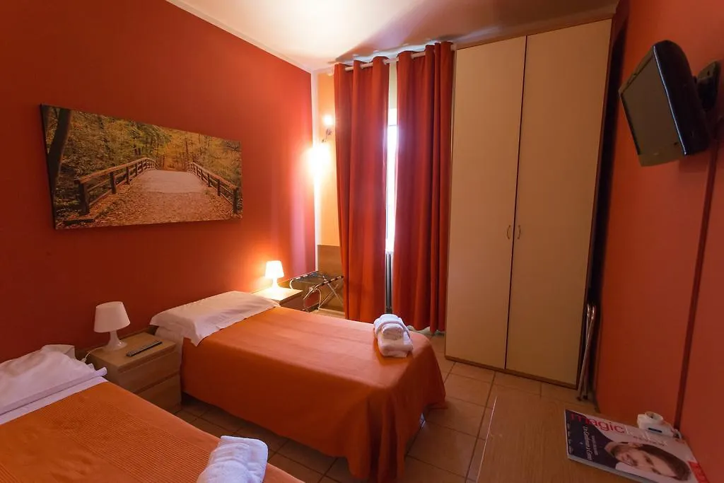 Hotel Pontenuovo Di Macyszyn Fabio Merone