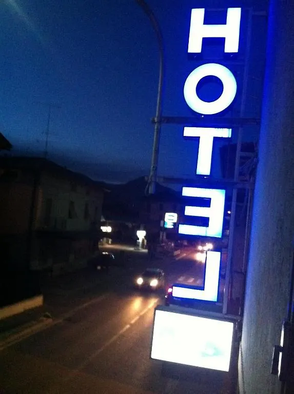 Hotel Pontenuovo Di Macyszyn Fabio Merone